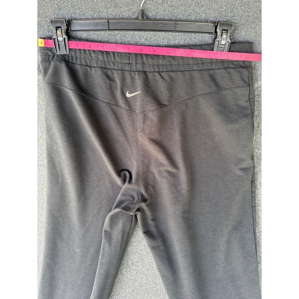 Nike Yoga Dri-FIT Black Tapered Joggers Pants DM7037-010 Mens Medium